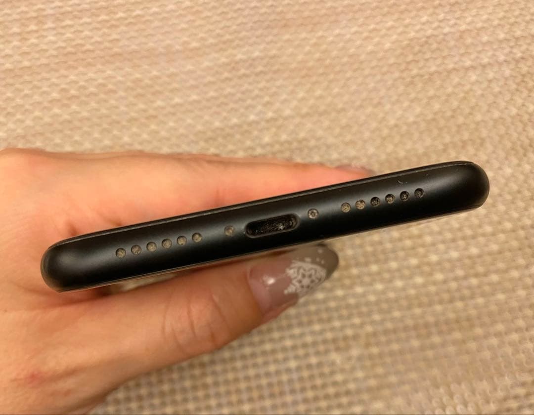 Apple iPhone XR 128GB 箱つき 液晶に難あり