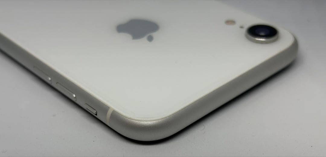 iPhone XR128GB白★美品★SIMフリー電池89% 元箱+新品フィルム