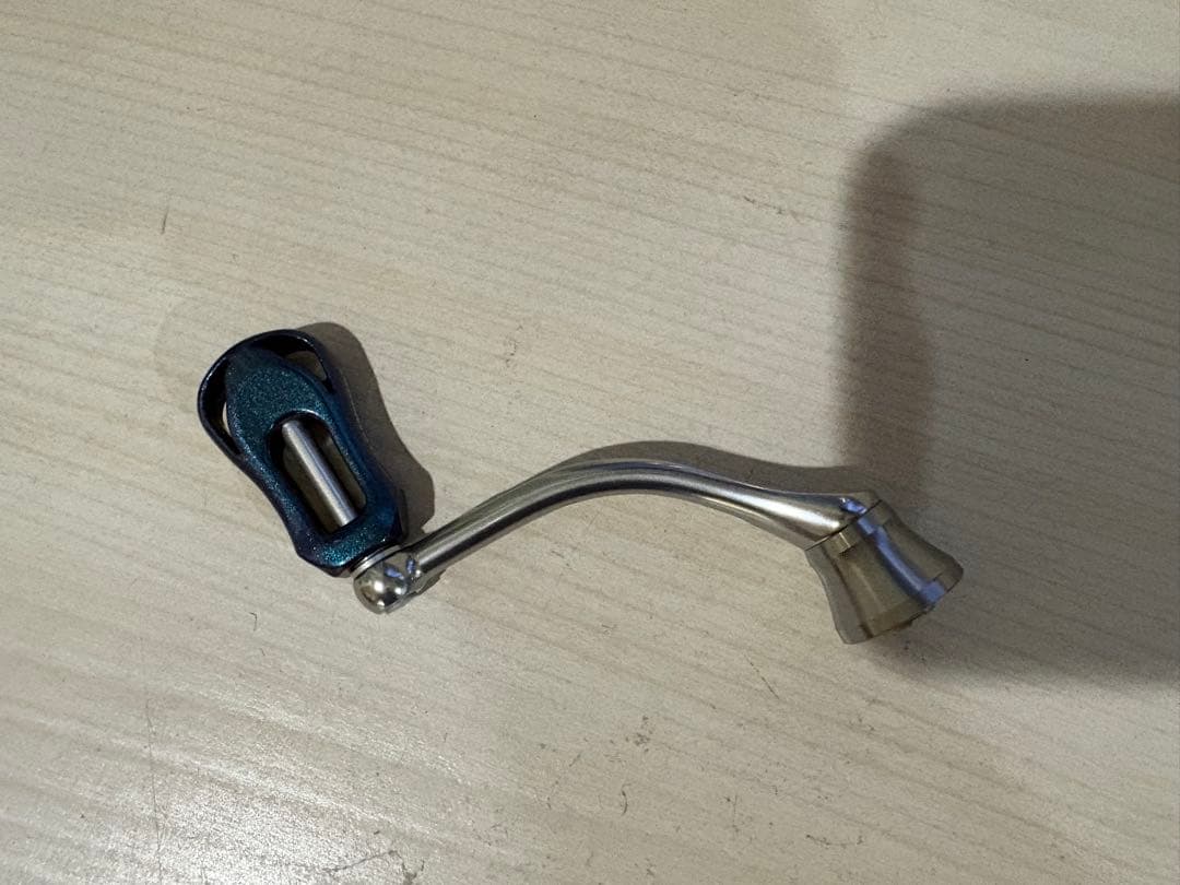 ★☆ダイワ 18イグジスト　LT2500S XH ハンドル 超美品