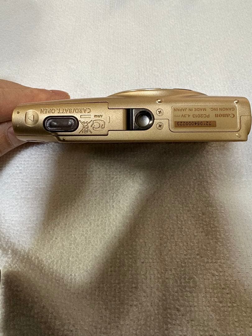 Canon IXY620Fデジタルカメラ　バッテリーチャージャーセット