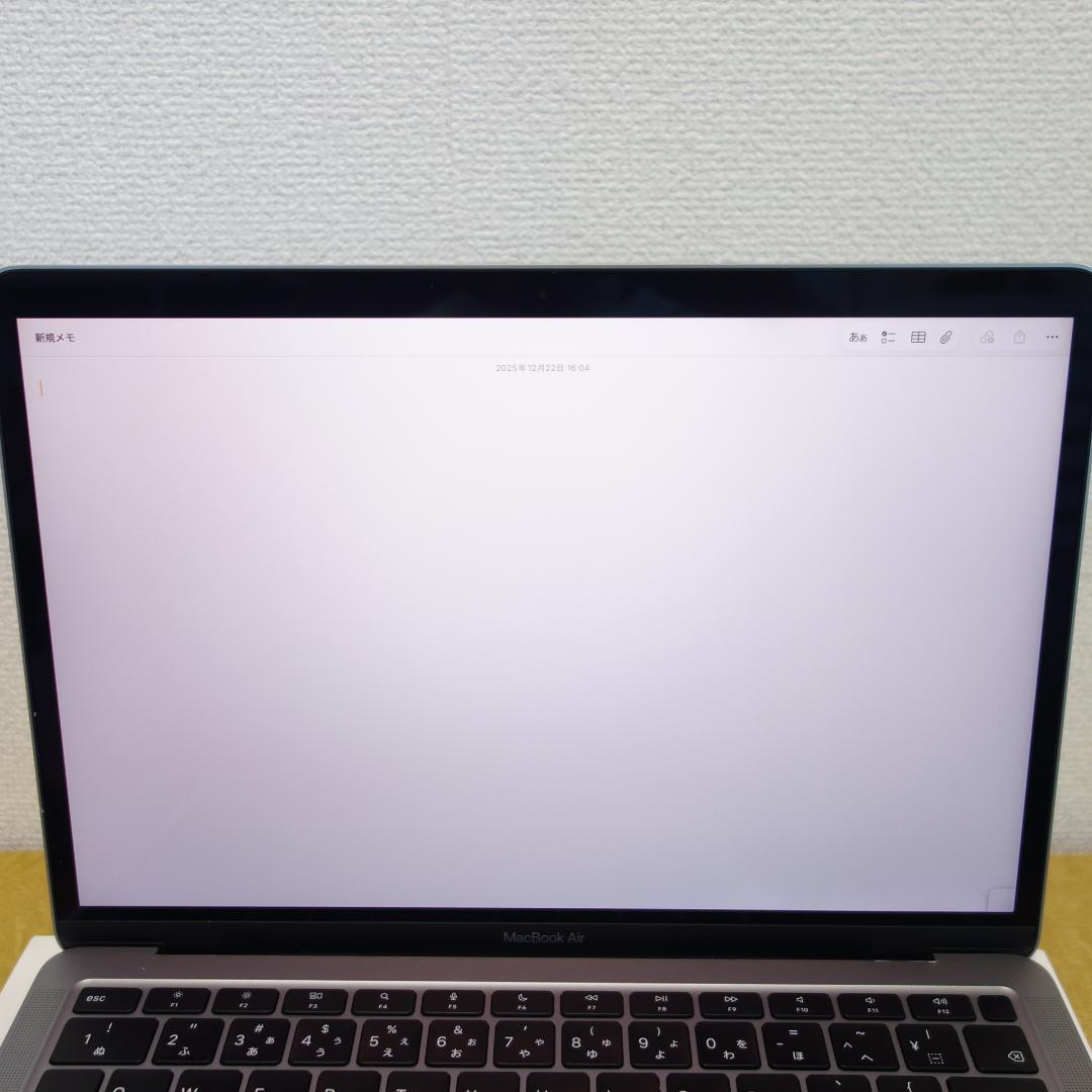 283）MacBook Air 2020 Apple　M1/8GB/SS256G