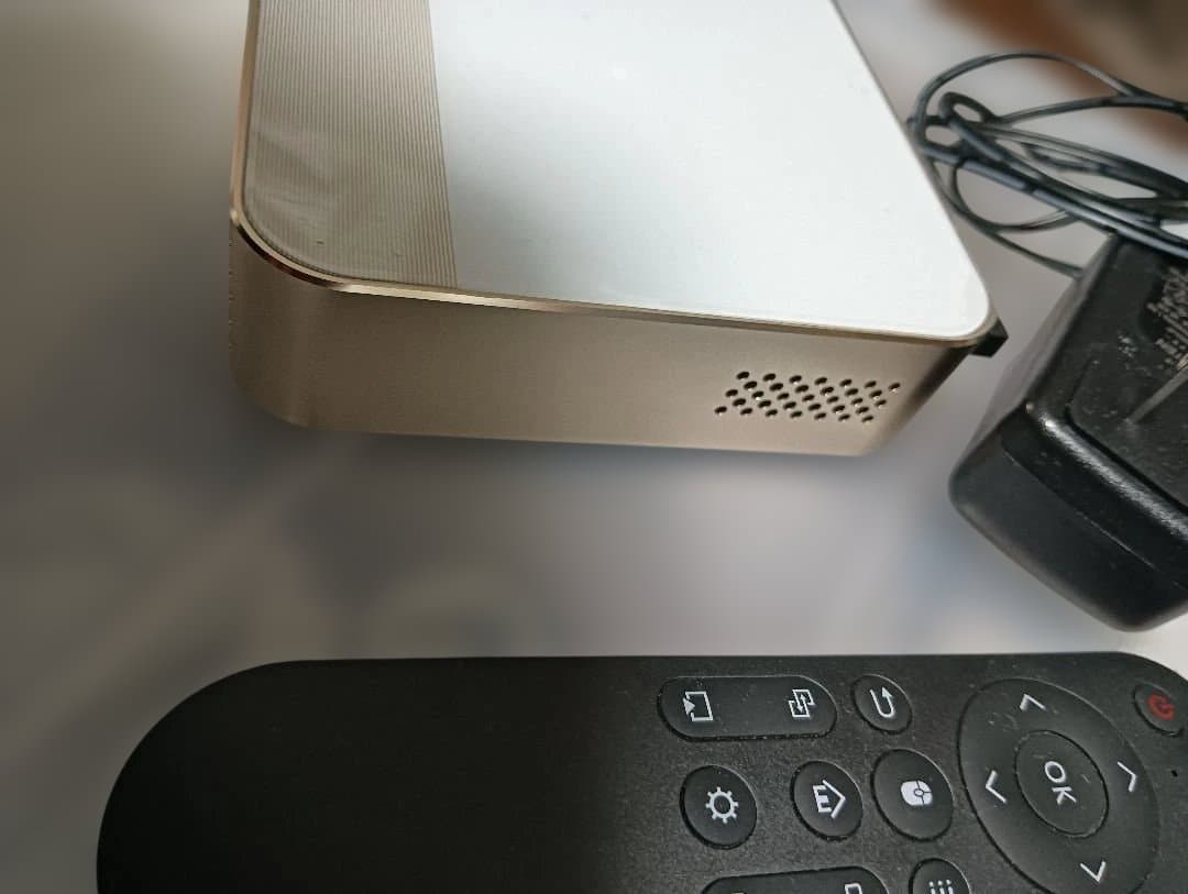 KABEN1.PRO スマートプロジェクター 本体