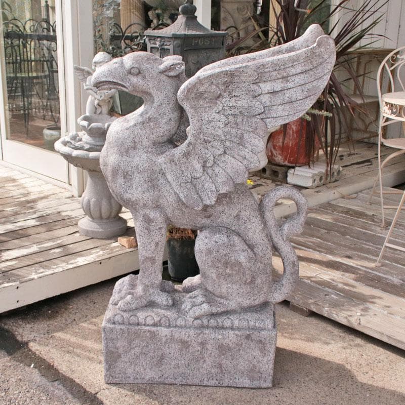 石像風グリフォン 樹脂製 神話の守護者が佇むガーデンオブジェ 143-212