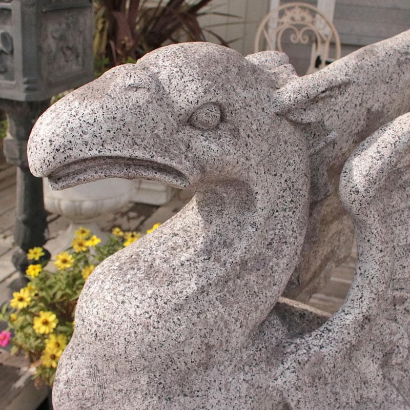 石像風グリフォン 樹脂製 神話の守護者が佇むガーデンオブジェ 143-212