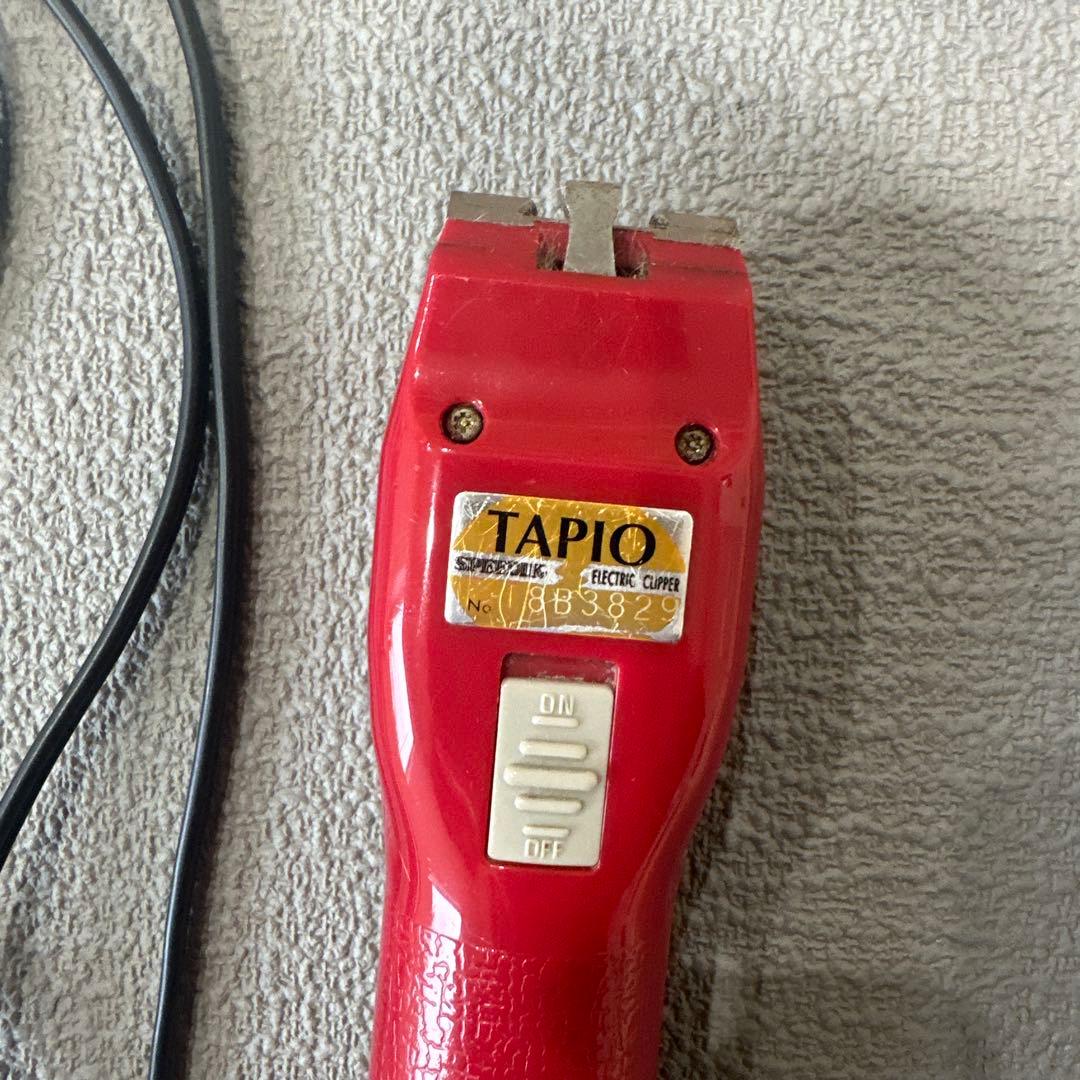 TAPIO バリカン レッド BB389