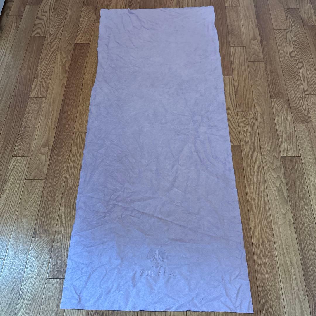 【ホットヨガ LAVA】SUKALAヨガウェア&ヨガマットシート