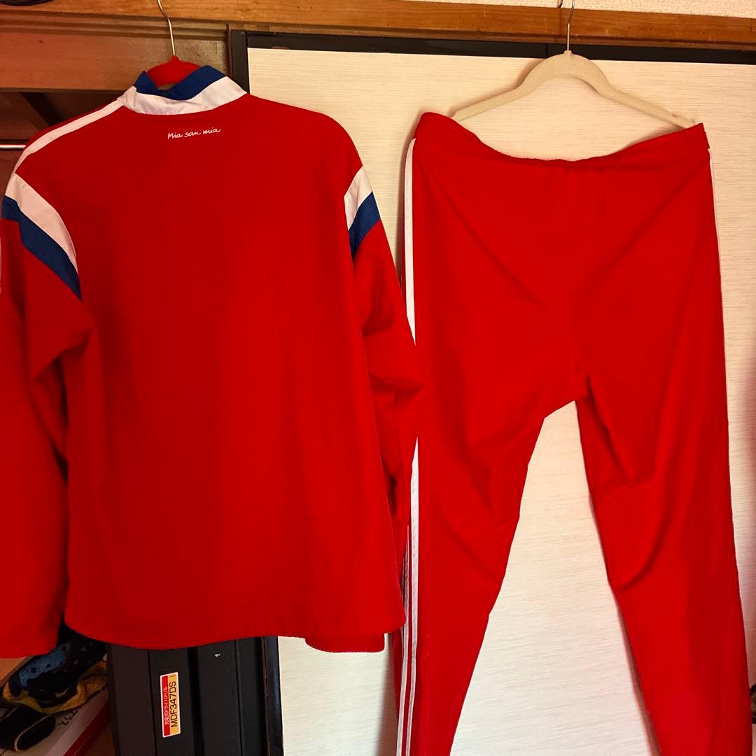 美品　バイエルン・ミュンヘン セットアップ　トラックジャケット　ピステ