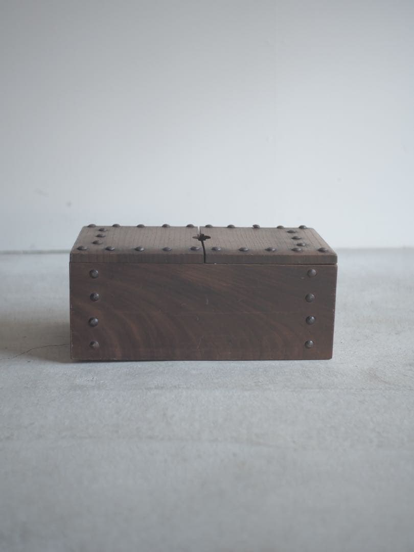 千両箱　賽銭箱　木箱　収納　箱　骨董　古家具　古道具　アンティーク　江戸　明治