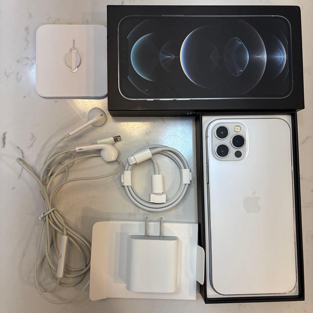 E*n様 Apple iPhone 12 Pro 256GB シルバー SIMフ