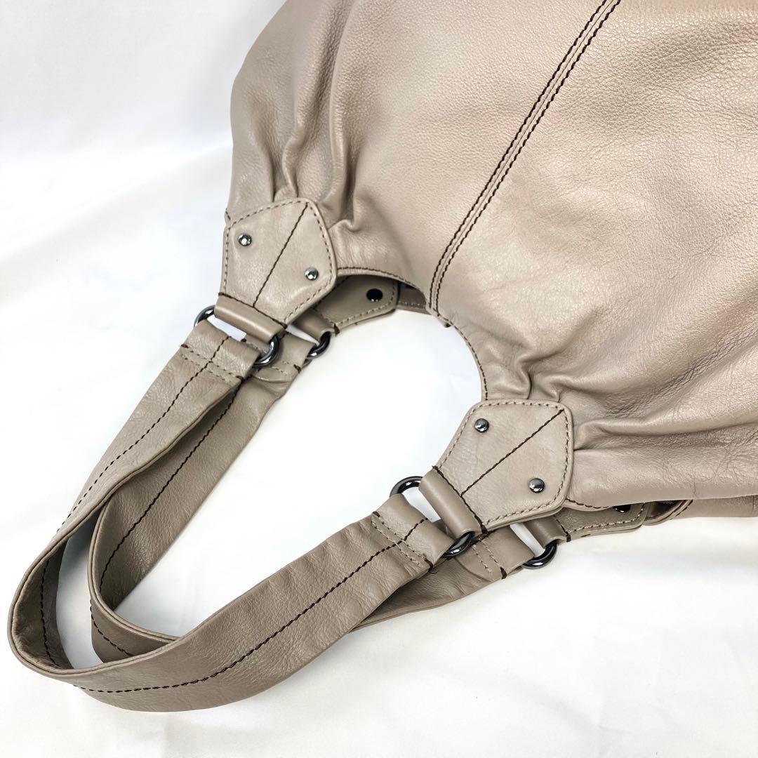 バーバリーブルーレーベル ホーボー ショルダーバッグ グレージュ レザー