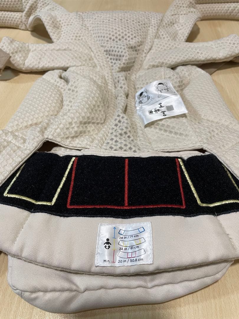 エルゴベビー　オムニブリーズ　抱っこひも ベージュ　抱っこ紐