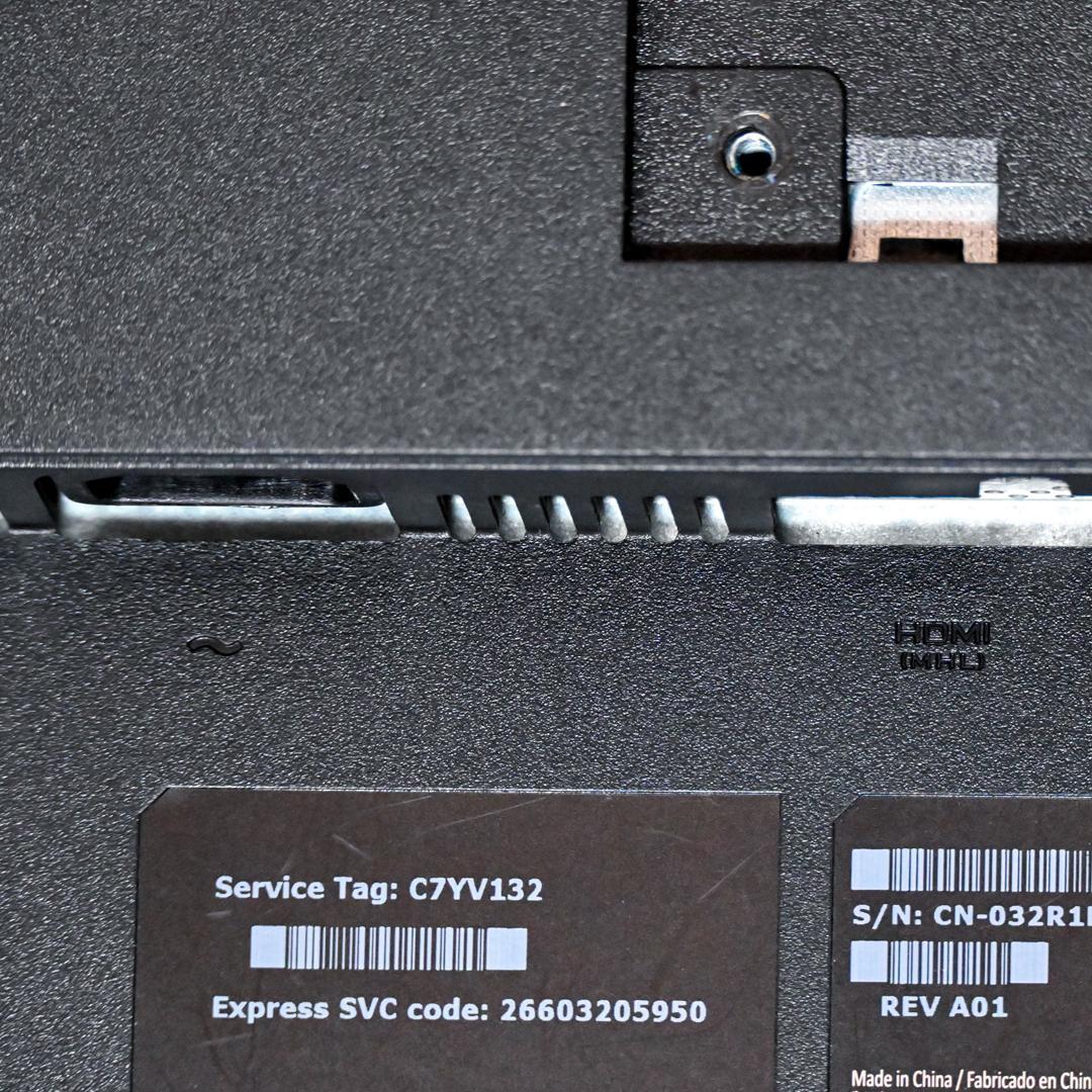 デル（DELL） P2715Q 27インチ 4Kモニタ ノングレア IPS液晶