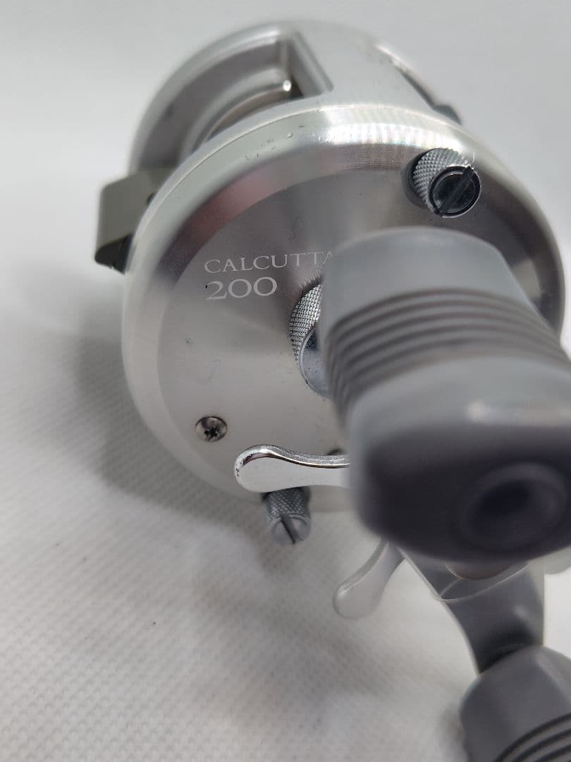 シマノ　カルカッタまとめ売り　100XT/200