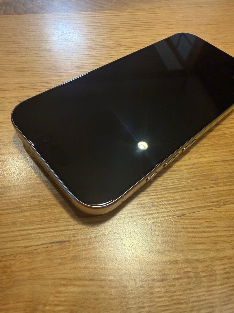 【Simフリー】iPhone 16 Pro 256GB ナチュラルチタニウム