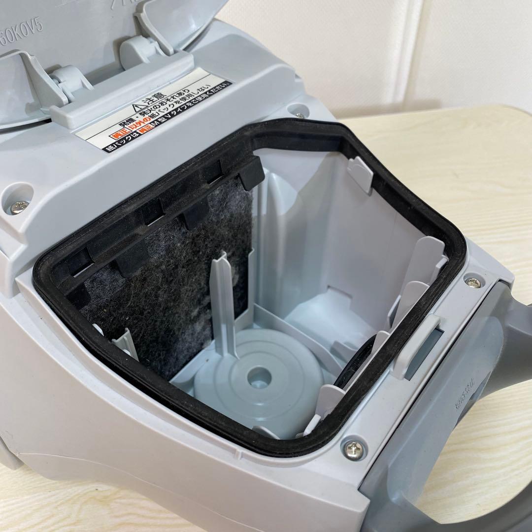 Panasonic パナソニック 電気掃除機 2023年製 MC-PJ22A