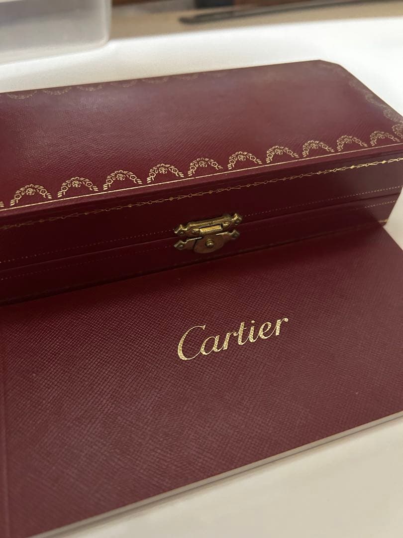 Cartier シルバーボールペン 専用ケース付き