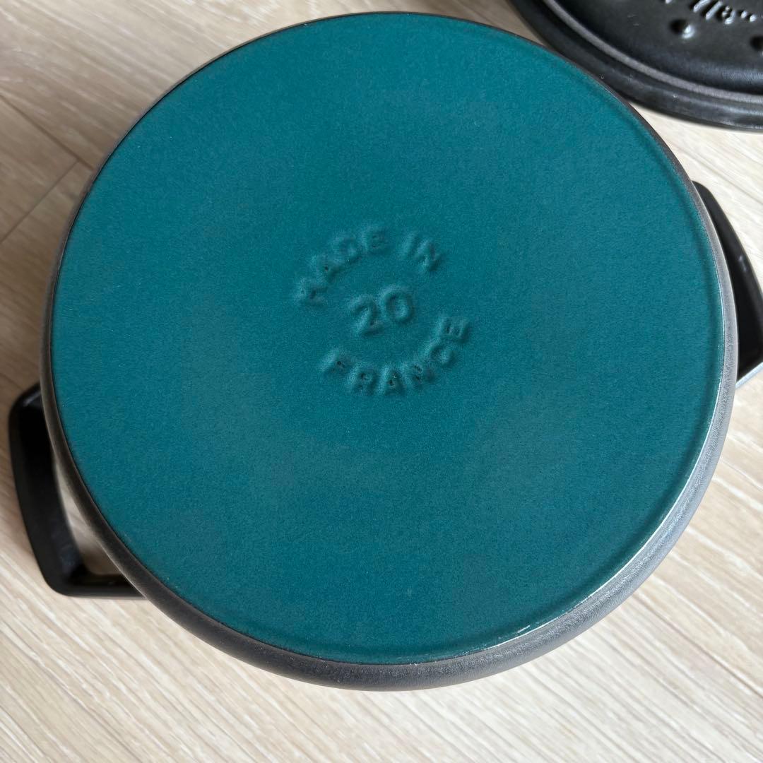 STAUB ストウブ ピコ ココット ラウンド 20センチ ブラック