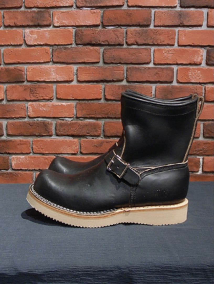 VIBERGコラボCHALLNEGER激レア希少　値下げしました