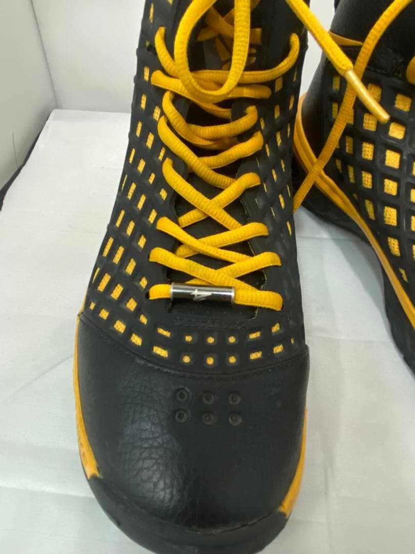 ナイキ バスケットシューズ 黒/黄色 ハイカットスニーカー