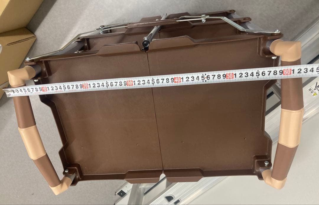 万能折りたたみワゴン　黒か茶か一つお選びください。