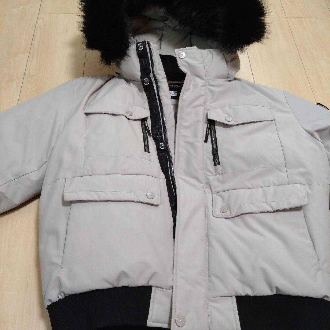 NATIONAL　GEOGRAPHICダウンジャケット