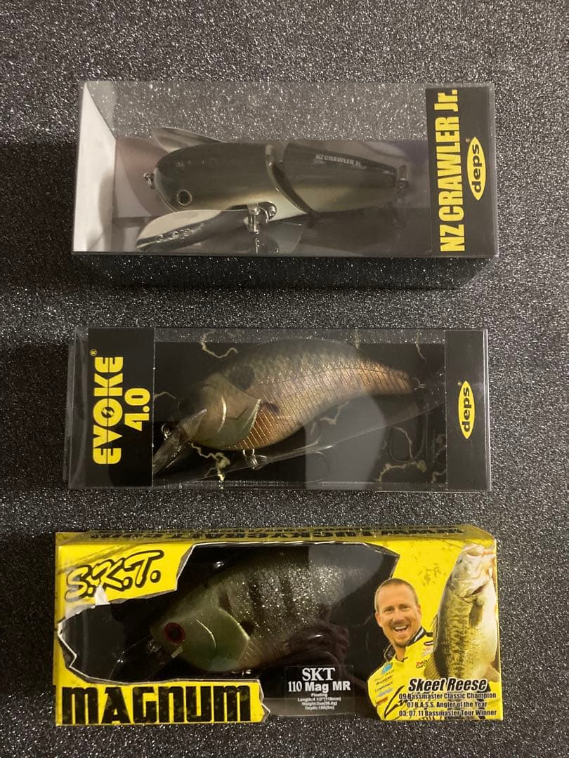 ビッグベイト系、マグナムクランク系等の大きめルアー 17点セット