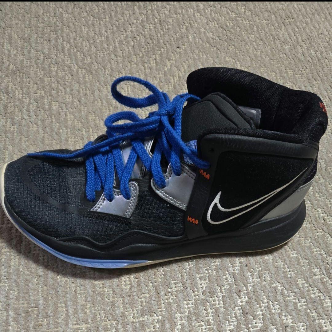 ナイキ カイリー インフィニティ 黒 バッシュ