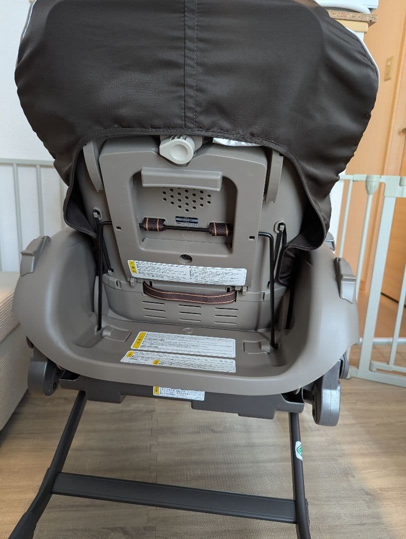 Combi ネムリラAT BEDi オートスイング ハイローチェア