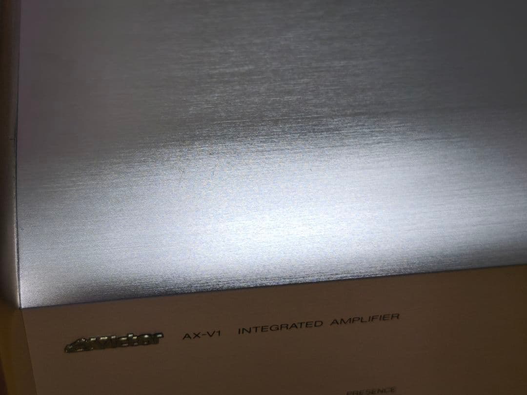 ビクター プリメインアンプ AX-V1