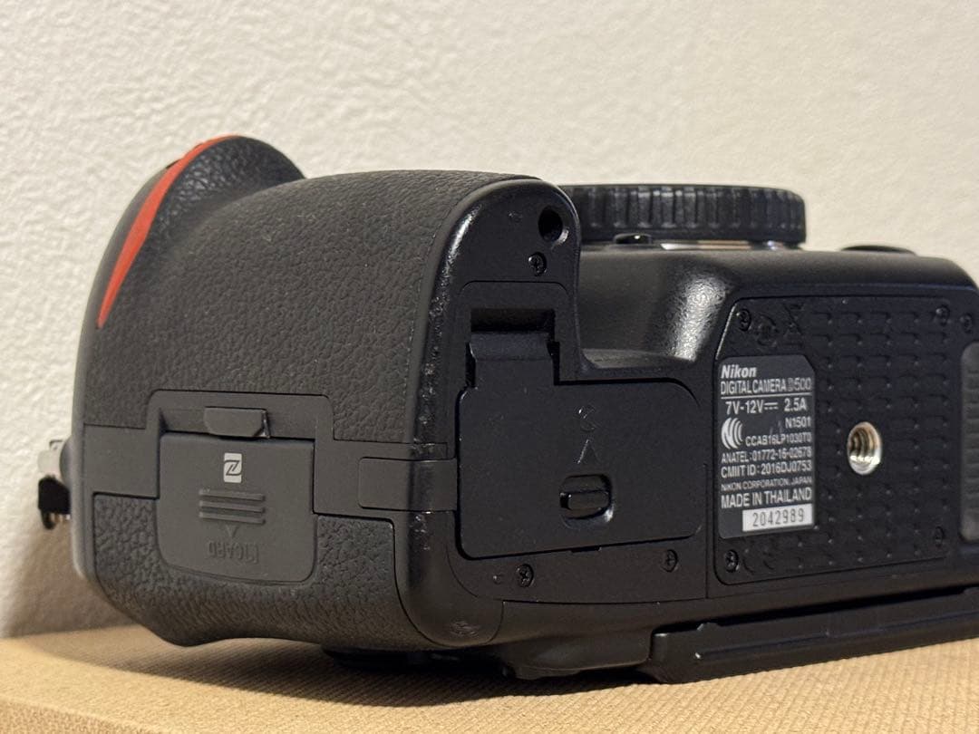 Nikon ニコン D500ボディ