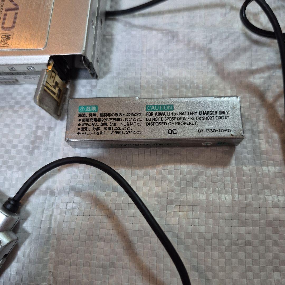 aiwa AM-F80 ポータブルMDプレーヤー