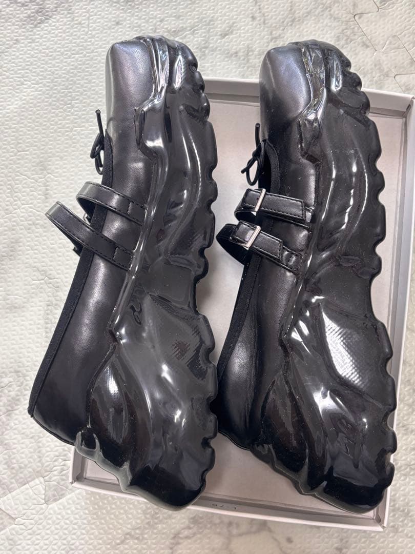 AKIKOAOKI ブラック ローファー