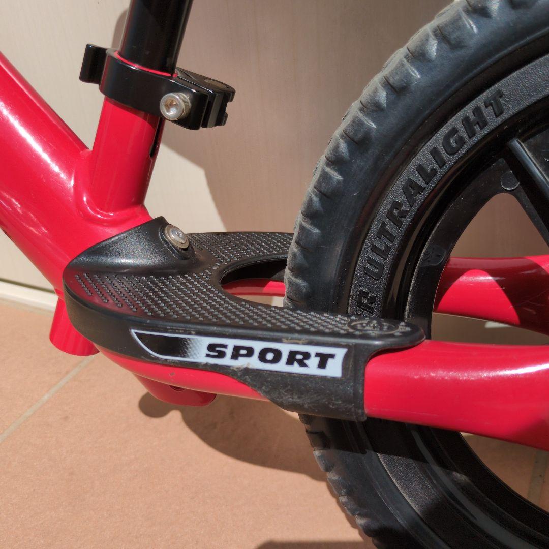 STRIDER　スポーツ バランスバイク 赤 12インチ