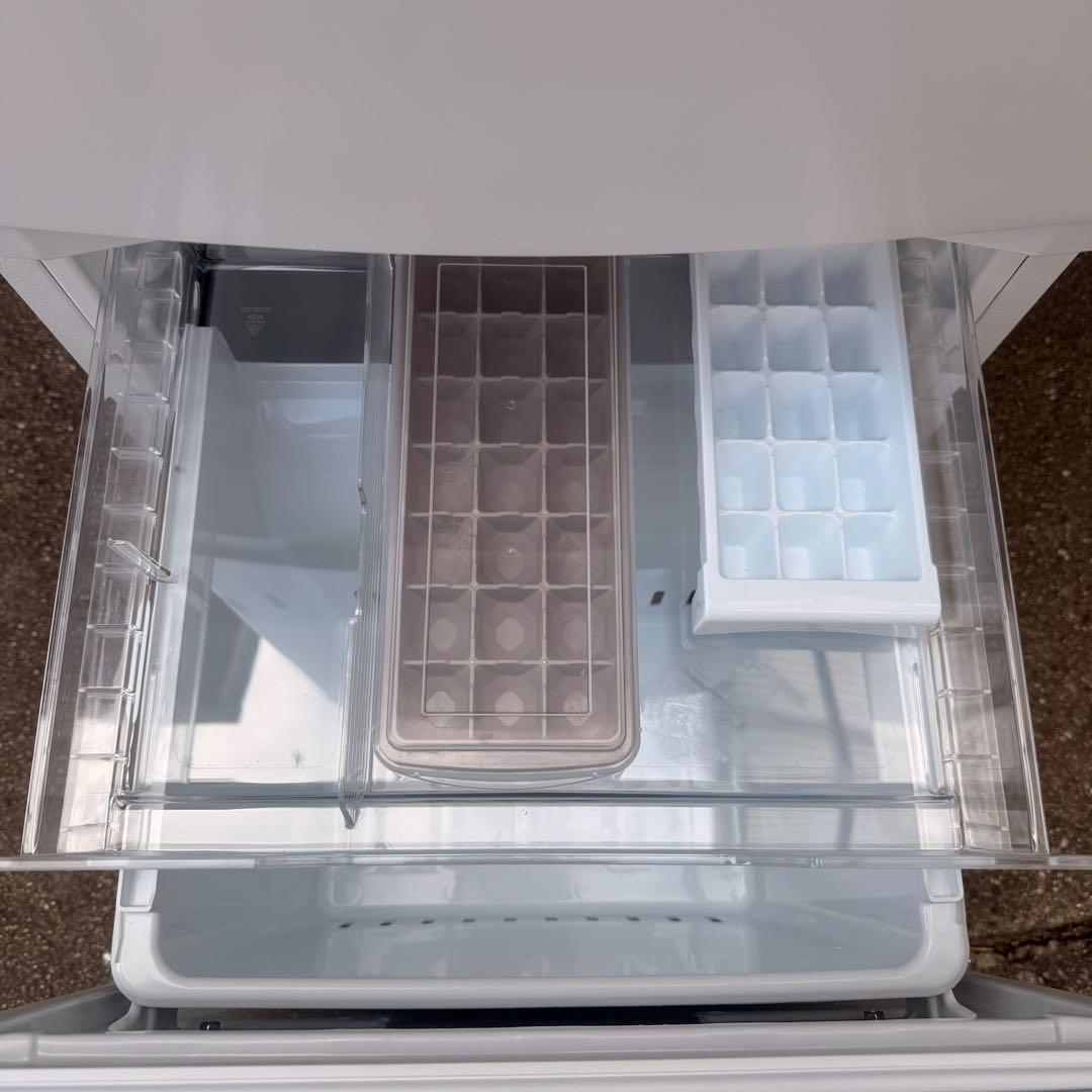 ★ 美品 女性オーナー 東芝 冷蔵庫 GR-W15BS 153L 2024年製