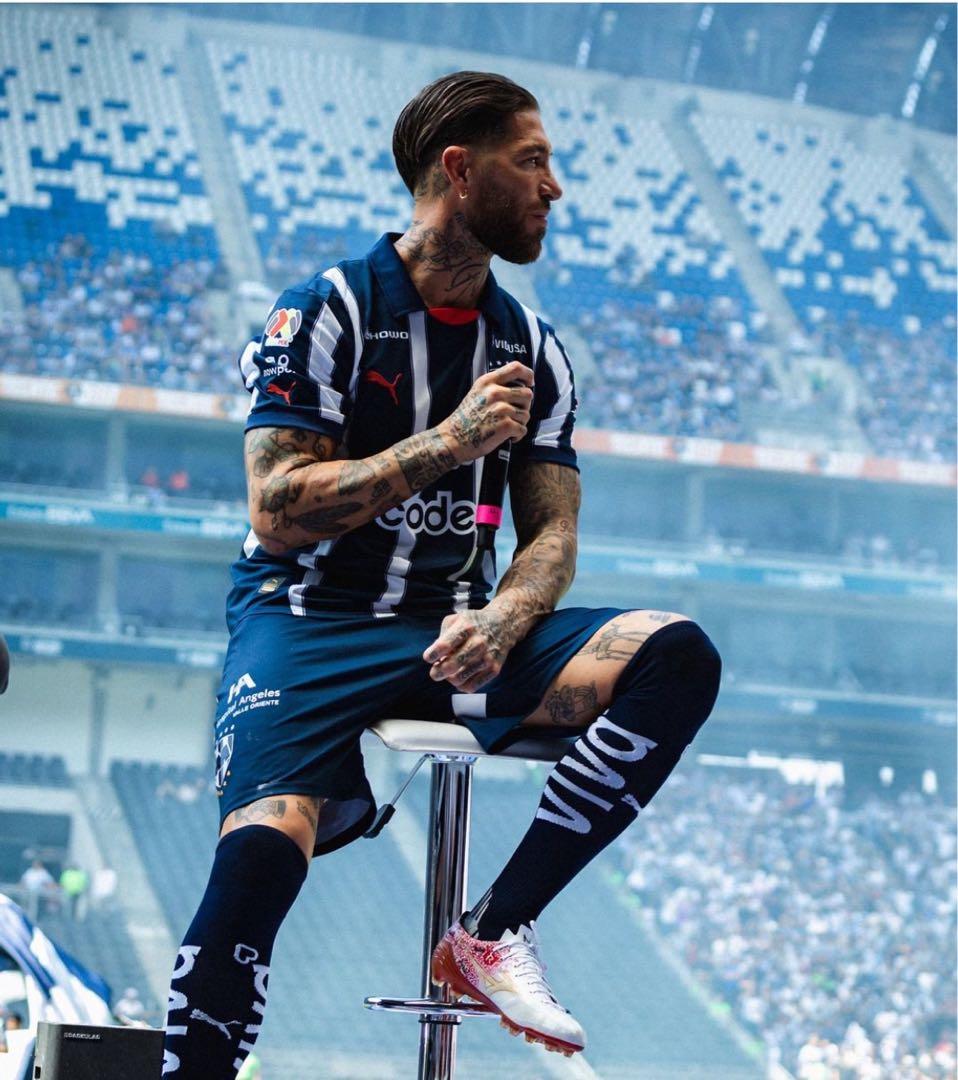 ミズノアルファ SR4 JAPAN モレリア　26.5