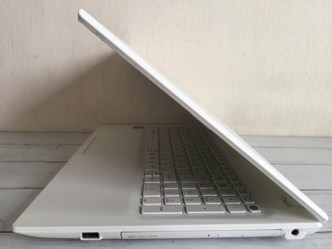 GATEWAY エイサー NE573 15.6型TFT液晶 フルサイズノートPC