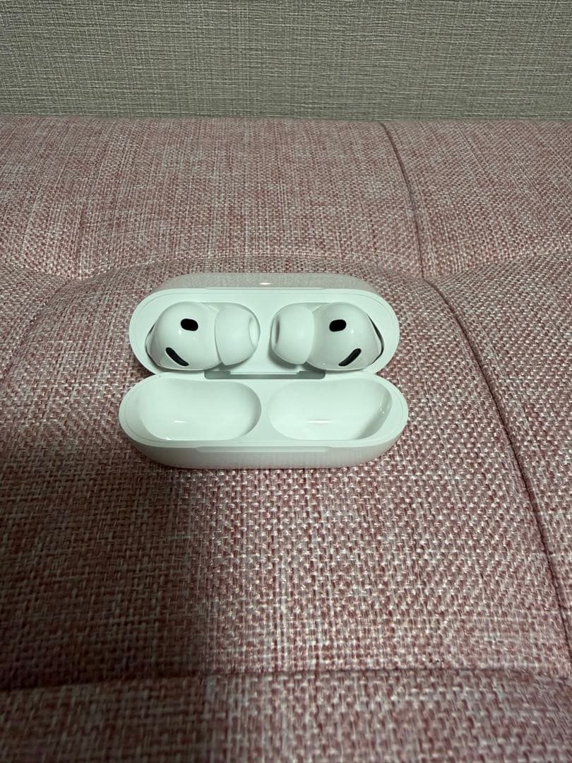 K*i様 AirPods Pro 3 (ホワイト) 本体