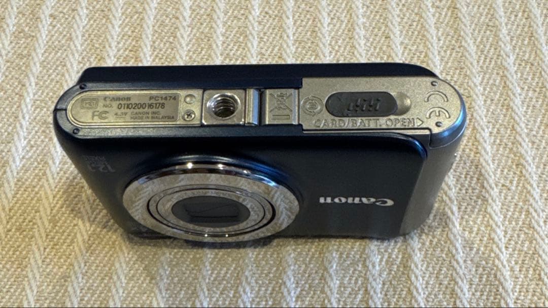 Canon PowerShot A3100 IS コンパクトデジタルカメラ