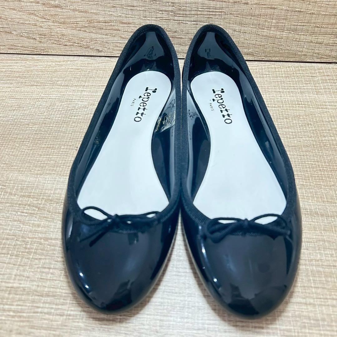 【箱付 極美品】repetto サンドリオン ブラック エナメル ゴム底 定番
