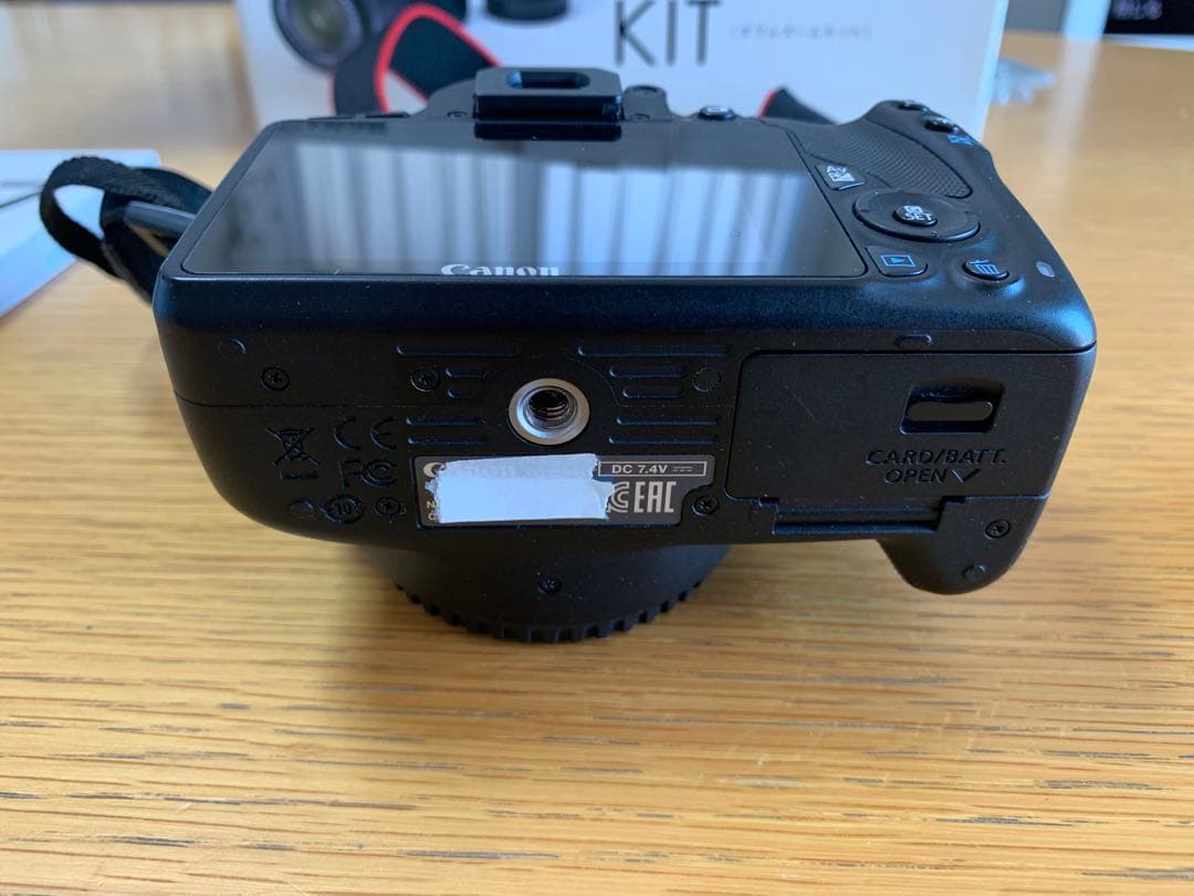 Canon EOS Kiss X7 レンズキット　備品全揃い　三脚、解説書つき