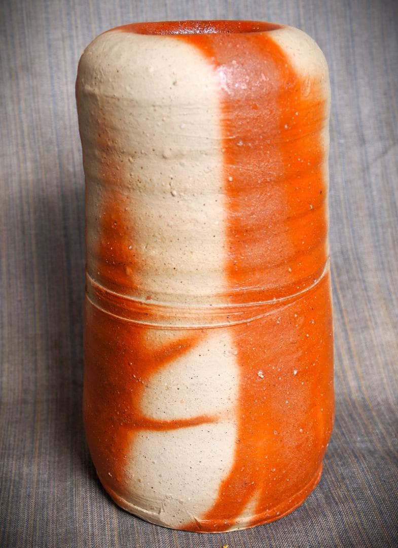 人気作家★金重有邦【師：金重素山、金重陶陽】★備前緋襷花入★共箱・布