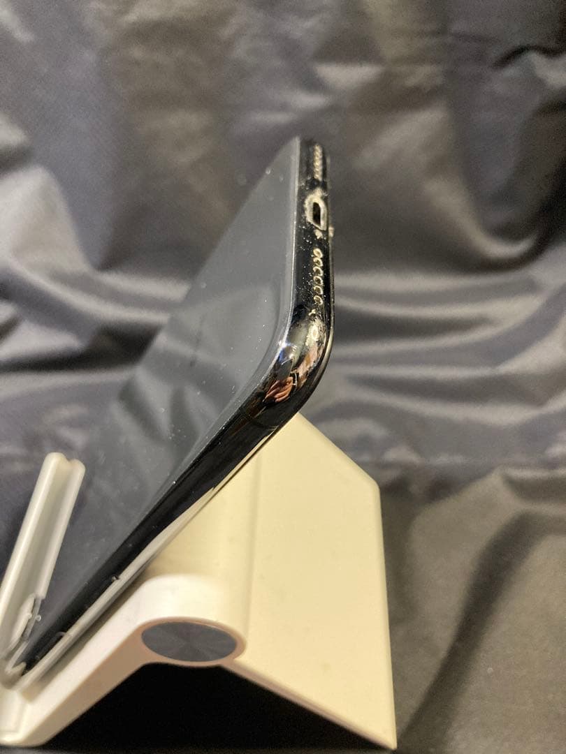 Apple iPhone X 64GB SiMフリー