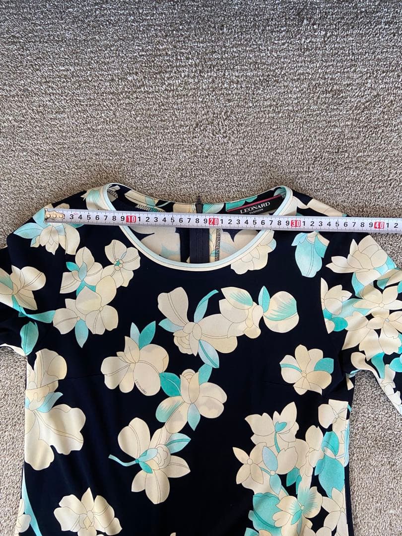 LEONARD レオナール　７部袖ワンピース　　サイズ36 ベルト付き　SALE