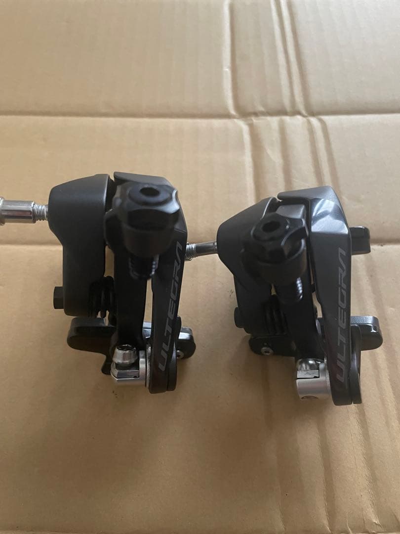 SHIMANO ULTEGRA BR-R8000 ブレーキキャリパー