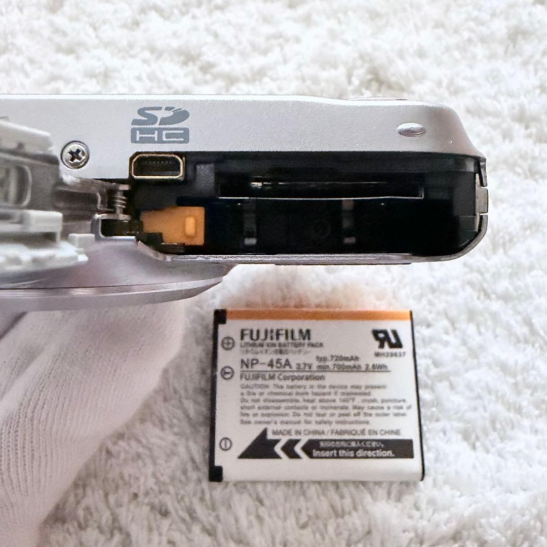 美品【動作確認済】FUJIFILM 富士フイルム FINEPIX JX300