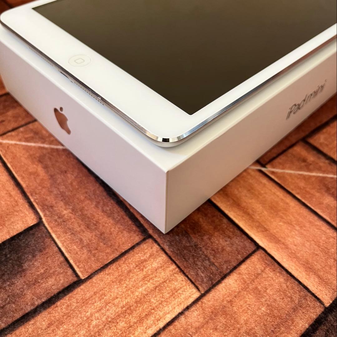 【美品】Apple iPad mini1 Wi-Fi 16GB