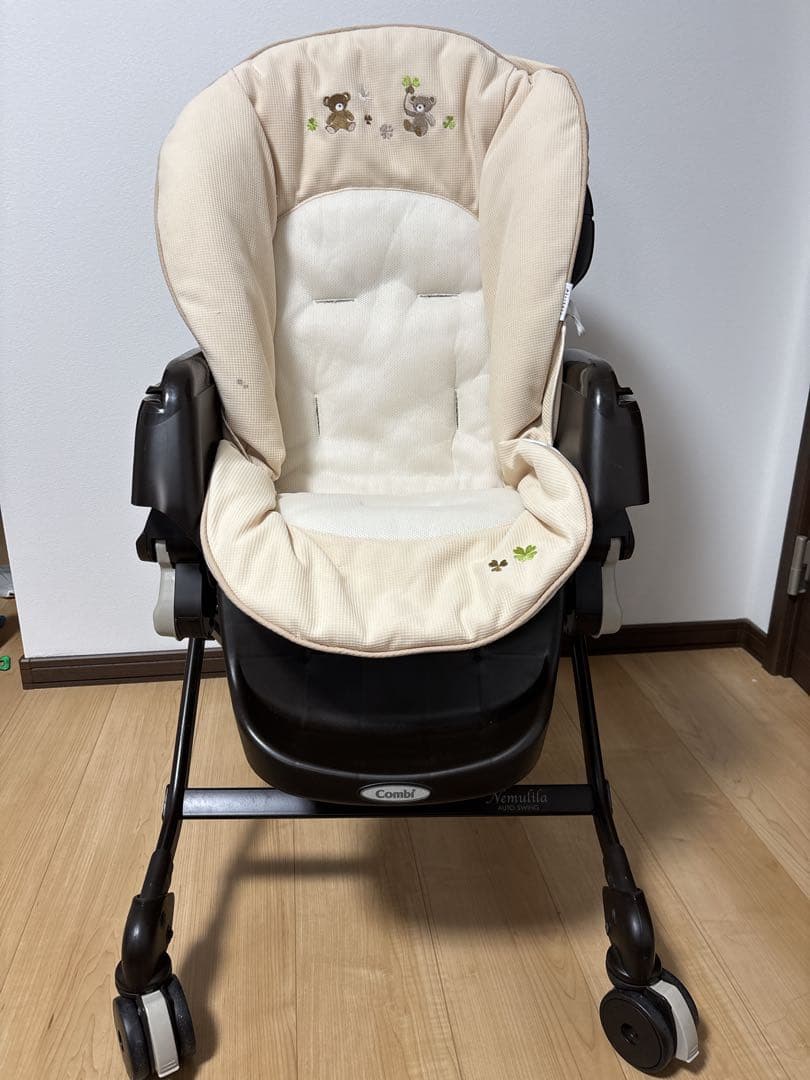 コンビ ネムリラ オートスイング ハイローチェア 電動