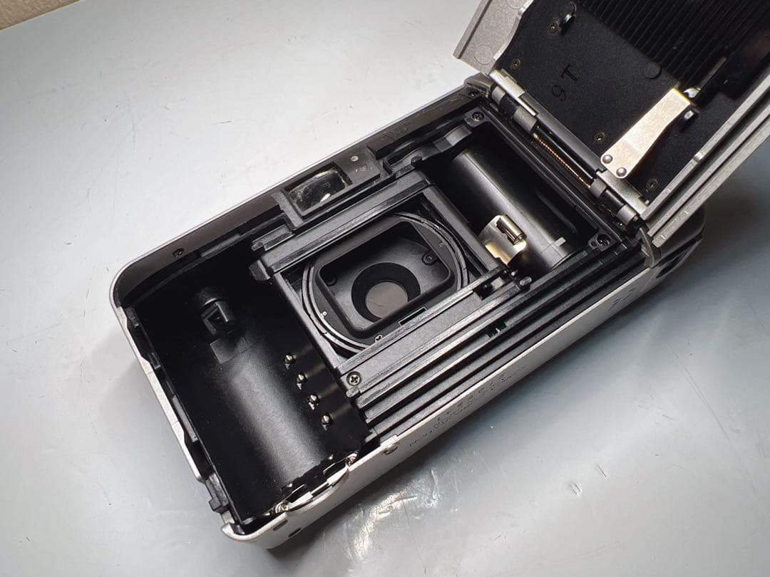 フィルムカメラ Konica Bigmini F コンパクトフィルム