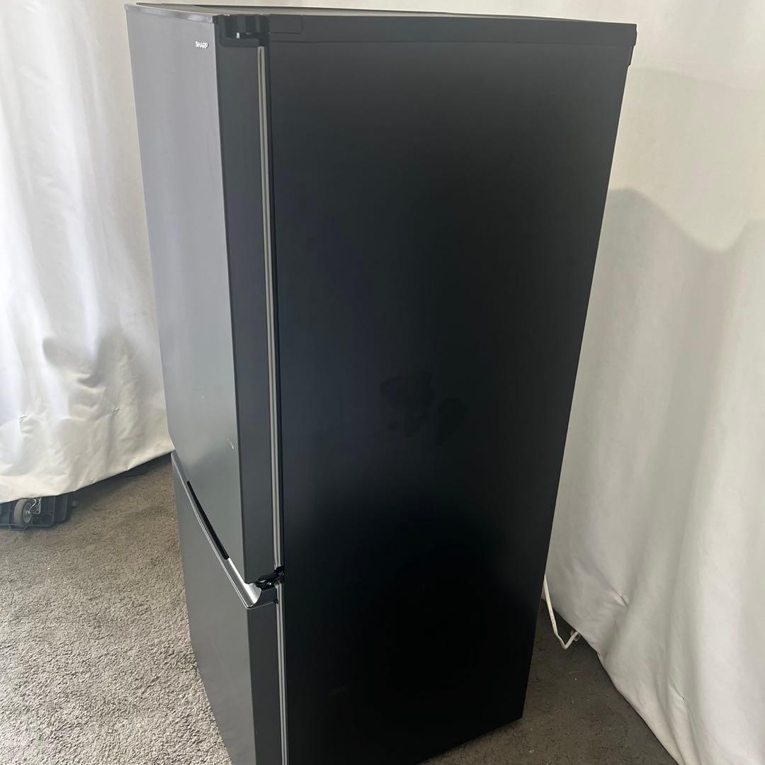 ★117　冷蔵庫　シャープ　150L-170L　24年製　小型　安い　設置無料