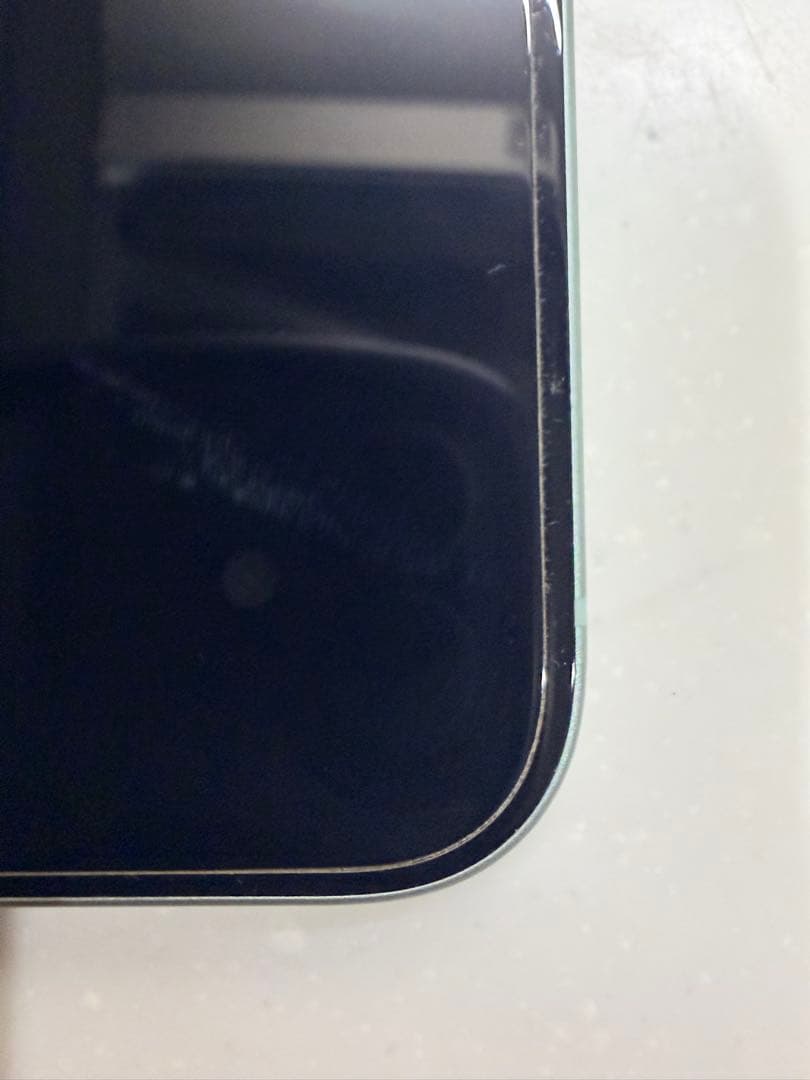 iPhone15 グリーン128GB バッテリー最大容量88%